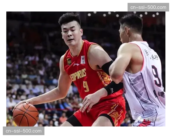 深圳外援史密斯总分领跑得分榜 外线火力成球队引擎 深圳外援史密斯总分领跑得分榜 外线火力成球队引擎